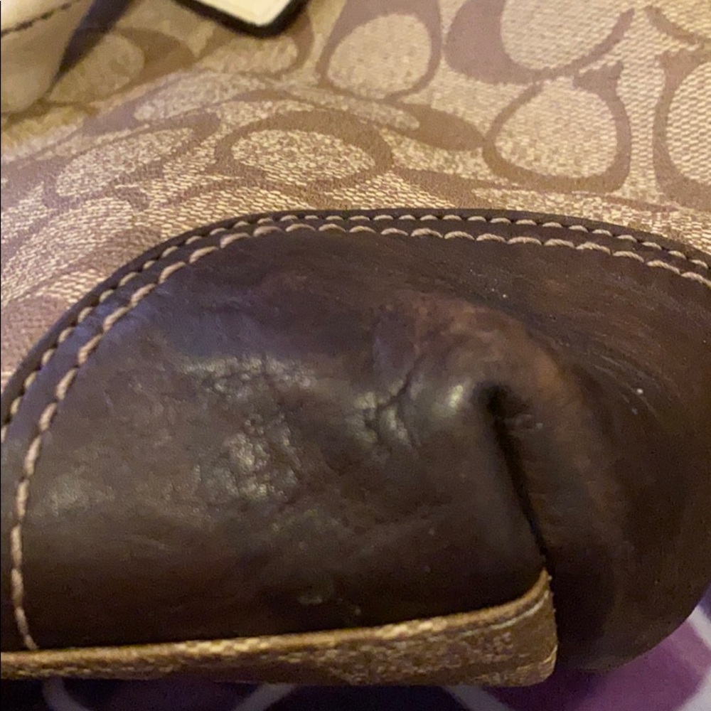 Coach Purse - Picture 6 of 9